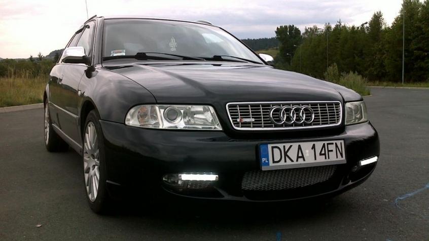 Audi A4 B5 Sedan 1.9 TDI quattro 110KM 81kW 1996-2000