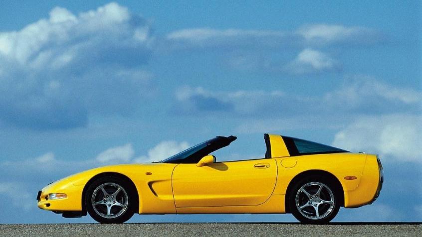 Chevrolet Corvette C5 Coupe 5.7 i V8 16V 355KM 261kW 1999-2004