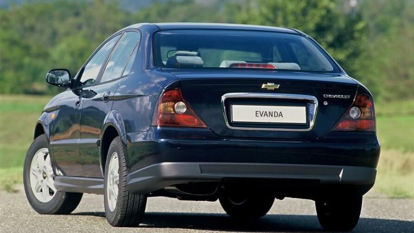 Chevrolet Evanda 2.0 i 16V 131KM 96kW 2004-2006