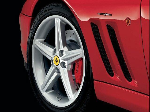 Ferrari 575M Maranello 575M Superamerica 540KM 397kW 2004-2006