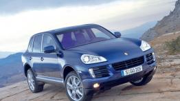 Porsche Cayenne 2007 - widok z przodu