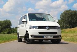 Volkswagen Caravelle T5 Multivan Facelifting krótki rozstaw osi 2.0 TDI 140KM 103kW od 2009 - Oceń swoje auto