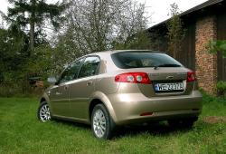 Chevrolet Lacetti Hatchback 1.8 DOHC 16v 121KM 89kW 2004-2009 - Oceń swoje auto