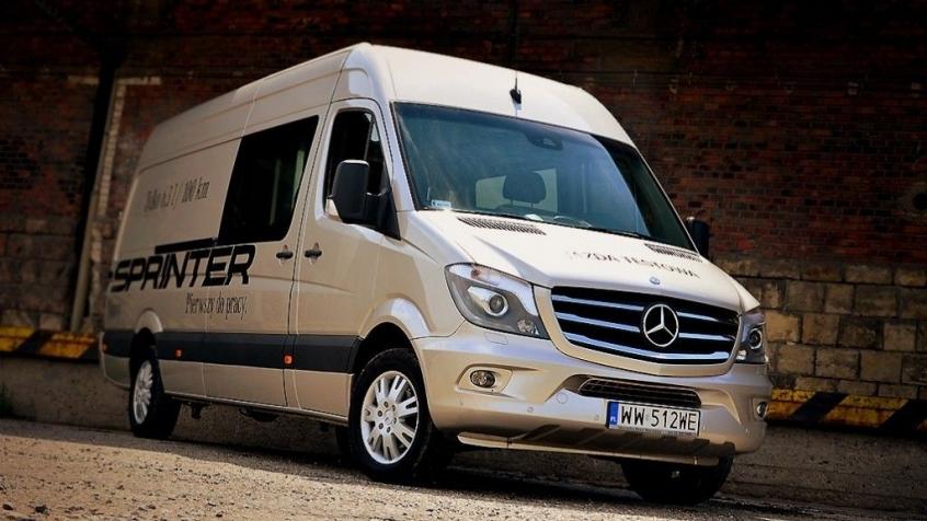 Mercedes Sprinter III Furgon 219 CDI 190KM 140kW od 2009