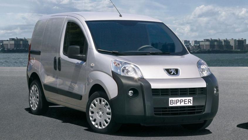 Peugeot Bipper Furgon 1.4 HDi 70KM 51kW od 2009