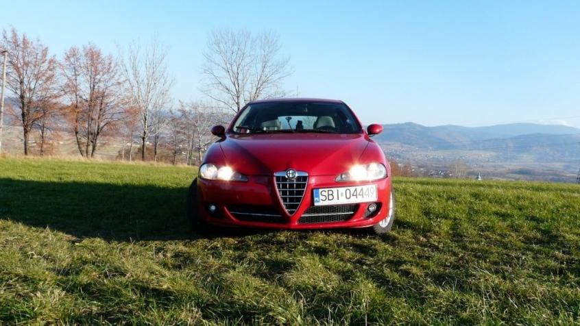 Alfa Romeo 147 Hatchback 1.6 TS 16v 105KM 77kW 2000-2010