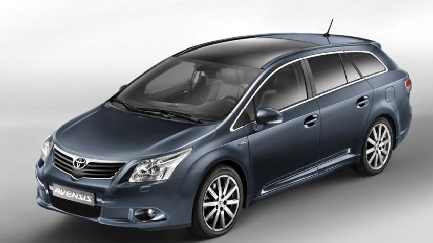 Toyota Avensis III Wagon 2.2 D-CAT 150KM 110kW 2009-2011