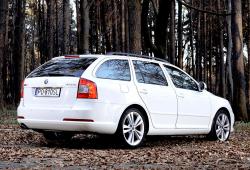 Skoda Octavia II Kombi Facelifting 2.0 TDI PD 140KM 103kW 2009-2013 - Oceń swoje auto