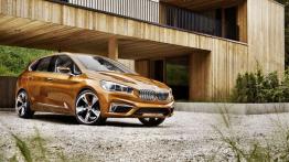 BMW Concept Active Tourer Outdoor (2013) - widok z przodu