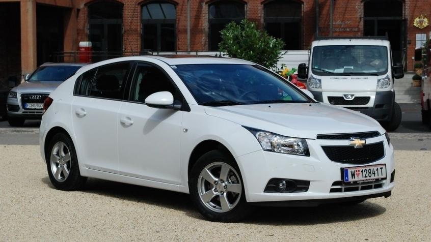 Chevrolet Cruze Hatchback 5d 1.6 16V DOHC 124KM 91kW 2011-2013