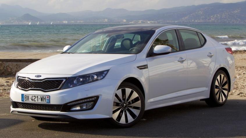 Kia Optima I Sedan 2.0 DOHC 165KM 121kW 2013