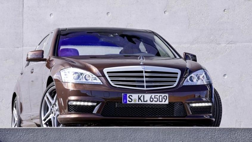 Mercedes Klasa S W221 Limuzyna wersja długa Facelifting AMG 5.5 V8 (63 AMG) 544KM 400kW 2010-2013