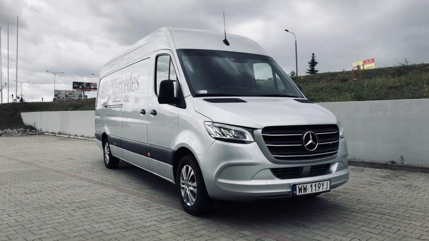 Mercedes Sprinter III Furgon Facelifting 2.1 513 CDI 129KM 95kW od 2014