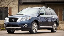 Nissan Pathfinder IV Hybrid (2014) - widok z przodu