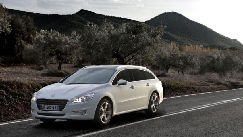 Peugeot 508 I SW 2.2 HDi FAP 204KM 150kW 2011-2014