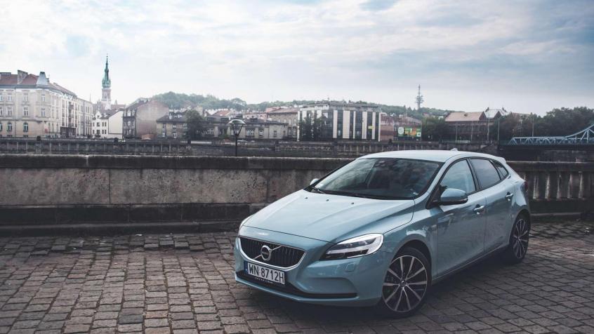 Volvo V40 II Hatchback 2.0 D2 DRIVE-E 120KM 88kW od 2015