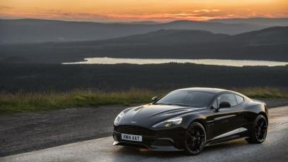 Aston Martin Vanquish Carbon Edition (2015)