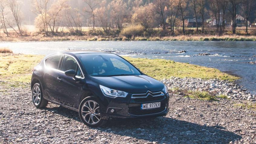 DS 4 I Hatchback Facelifting 2015 (Citroen) 1.6 VTi 120KM 88kW 2015