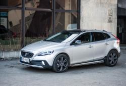 Volvo V40 II Cross Country 2.0 T4 180KM 132kW 2013-2015 - Oceń swoje auto