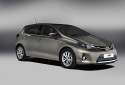 Toyota Auris II Hatchback 5d Facelifting