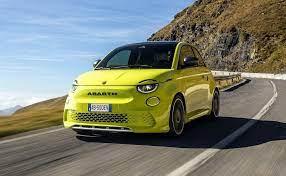 Abarth 500 II Hatchback Elektryczny 42kWh 155KM 114kW od 2023