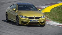 BMW M4 F82 Coupe (2014) - widok z przodu