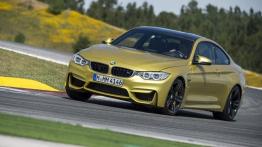 BMW M4 F82 Coupe (2014) - widok z przodu