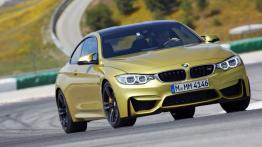 BMW M4 F82 Coupe (2014) - widok z przodu