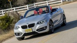 BMW 228i Cabrio (2015) - wersja amerykańska - widok z przodu