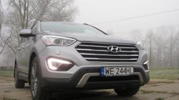 Hyundai Grand Santa Fe 2.2 CRDi 197 KM (2015) - galeria redakcyjna - widok z przodu