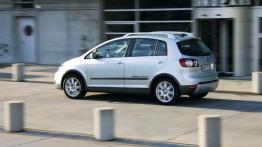 Volkswagen Cross Golf - lewy bok