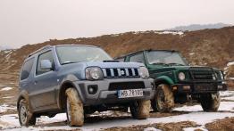 Suzuki Jimny vs. Suzuki Samurai - syn kontra ojciec?