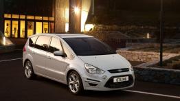 Ford S-Max 2010 - widok z przodu