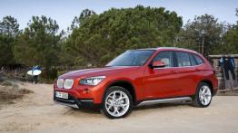 BMW X1 Facelifting - lewy bok