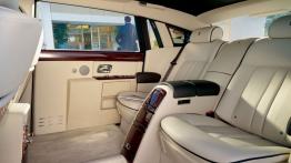 Rolls-Royce Phantom Extended Wheelbase Series II - tylna kanapa