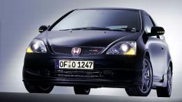 Honda Civic VII - widok z przodu