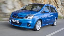 Opel Zafira OPC - widok z przodu