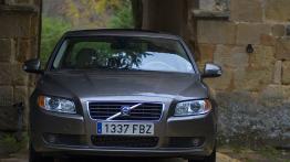 Volvo S80 - widok z przodu