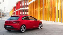 Seat Leon III SC FR (2013) - widok z tyłu