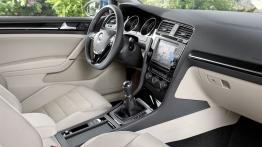 Volkswagen Golf VII Hatchback 3d TSI - kokpit