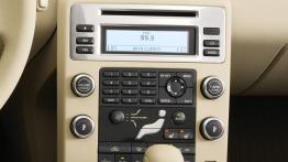 Volvo XC70 2007 - radio/cd