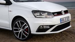 Volkswagen Polo V GTI Hatchback 3d Facelifting (2015) - przód - inne ujęcie