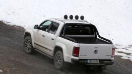 Volkswagen Amarok Canyon - widok z tyłu