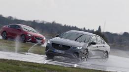 Opel Insignia GSi – co zmieniło się wraz z nazwą sportowej wersji?