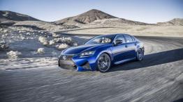 Lexus GS F (2016) - lewy bok