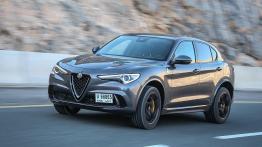 Alfa Romeo Stelvio Quadrifoglio (2018) - widok z przodu