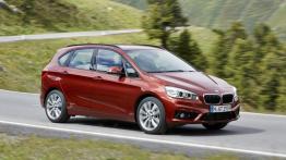 BMW 218d Active Tourer (2014) - prawy bok