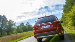 Mitsubishi Outlander - 100 razy "tak"?