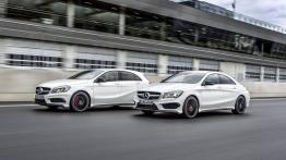 Mercedes CLA 45 AMG (2014) - lewy bok