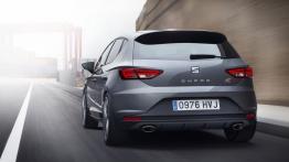 Seat Leon III Cupra (2014) - widok z tyłu